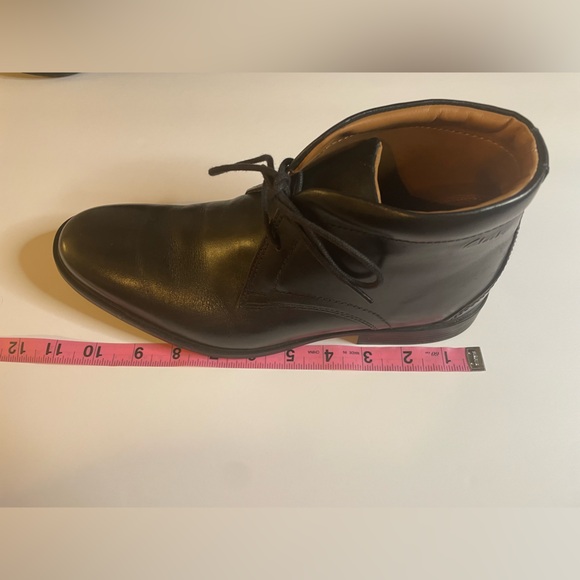 CLARKS Widdon Mid Leather Lace Up Chukka Boot in Black Men’s Size 7 - Picture 12 of 13